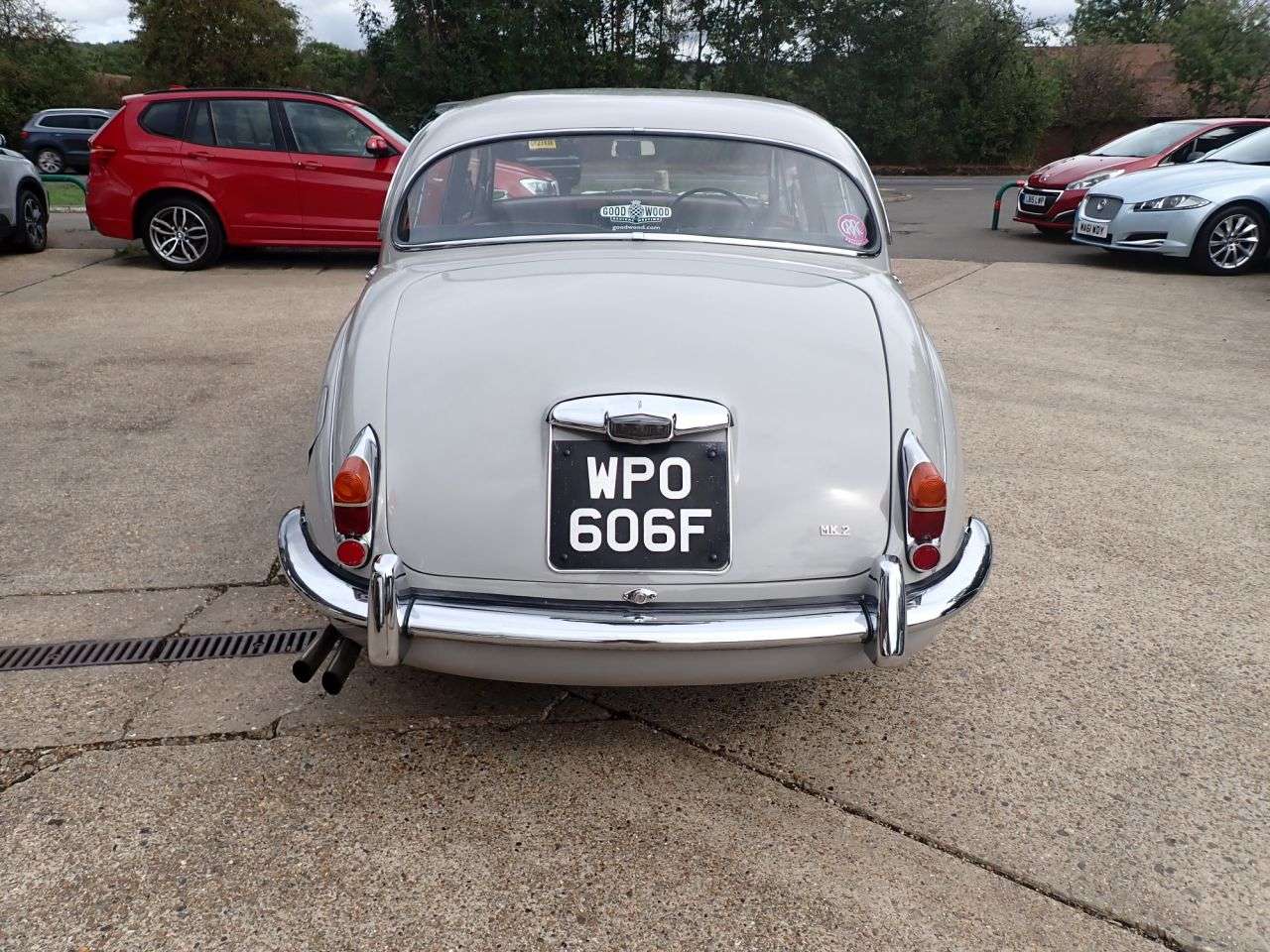 A 1968 JAGUAR MK II MARK 11 2.4 240 MANUAL OVERDRIVE OVERDRIVE,SENSIBLE MILES A 1968 JAGUAR MK II MARK 11 2.4 240 MANUAL OVERDRIVE OVERDRIVE,SENSIBLE MILES