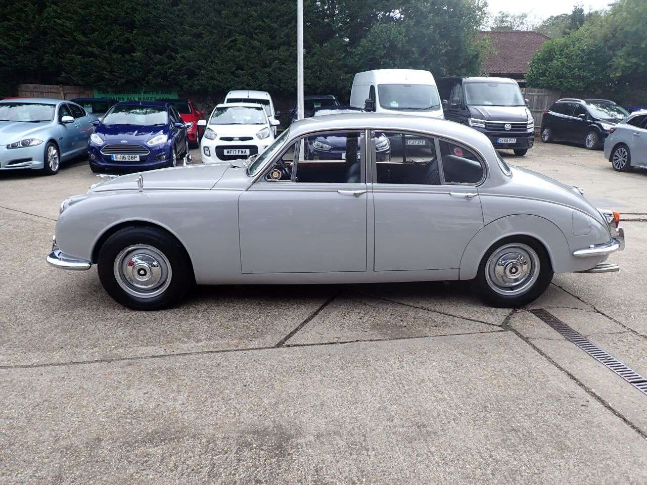 1968 JAGUAR MK II 1968 JAGUAR MK II