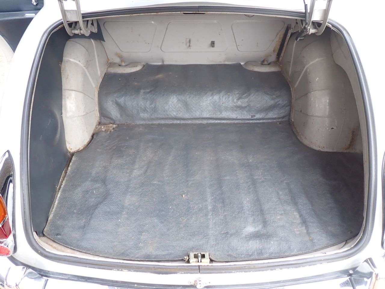 1968 JAGUAR MK II 1968 JAGUAR MK II