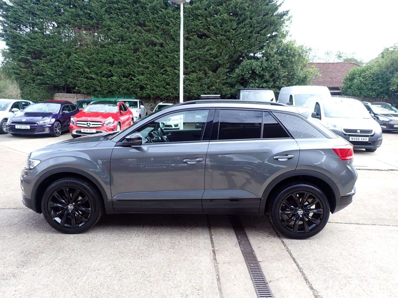2020 VOLKSWAGEN T-ROC 2020 VOLKSWAGEN T-ROC