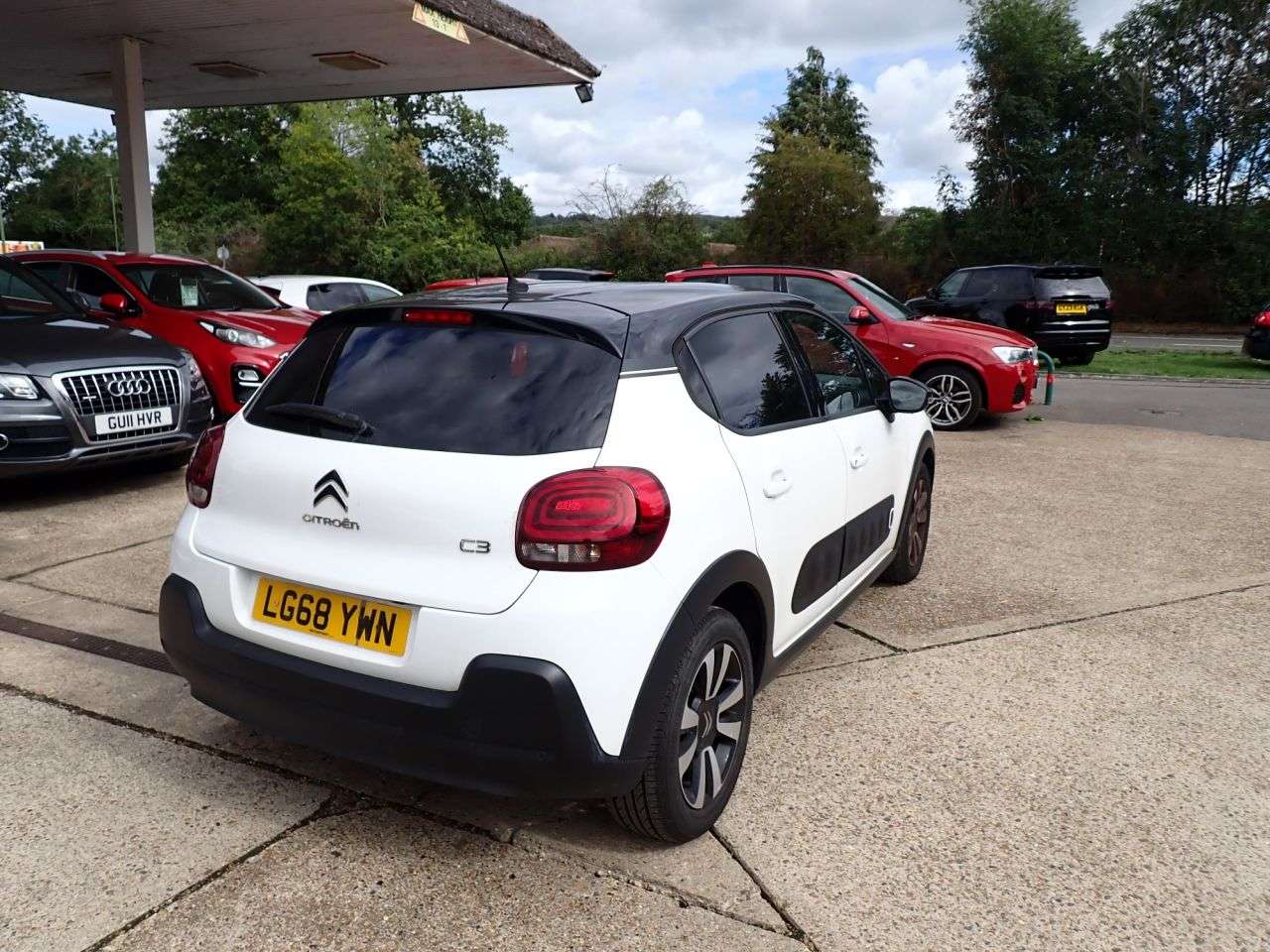 A 2018 CITROEN C3 1.2 PureTech Flair Hatchback 5dr Petrol Manual Euro 6 (82 ps) FULL ADVERT T A 2018 CITROEN C3 1.2 PureTech Flair Hatchback 5dr Petrol Manual Euro 6 (82 ps) FULL ADVERT T