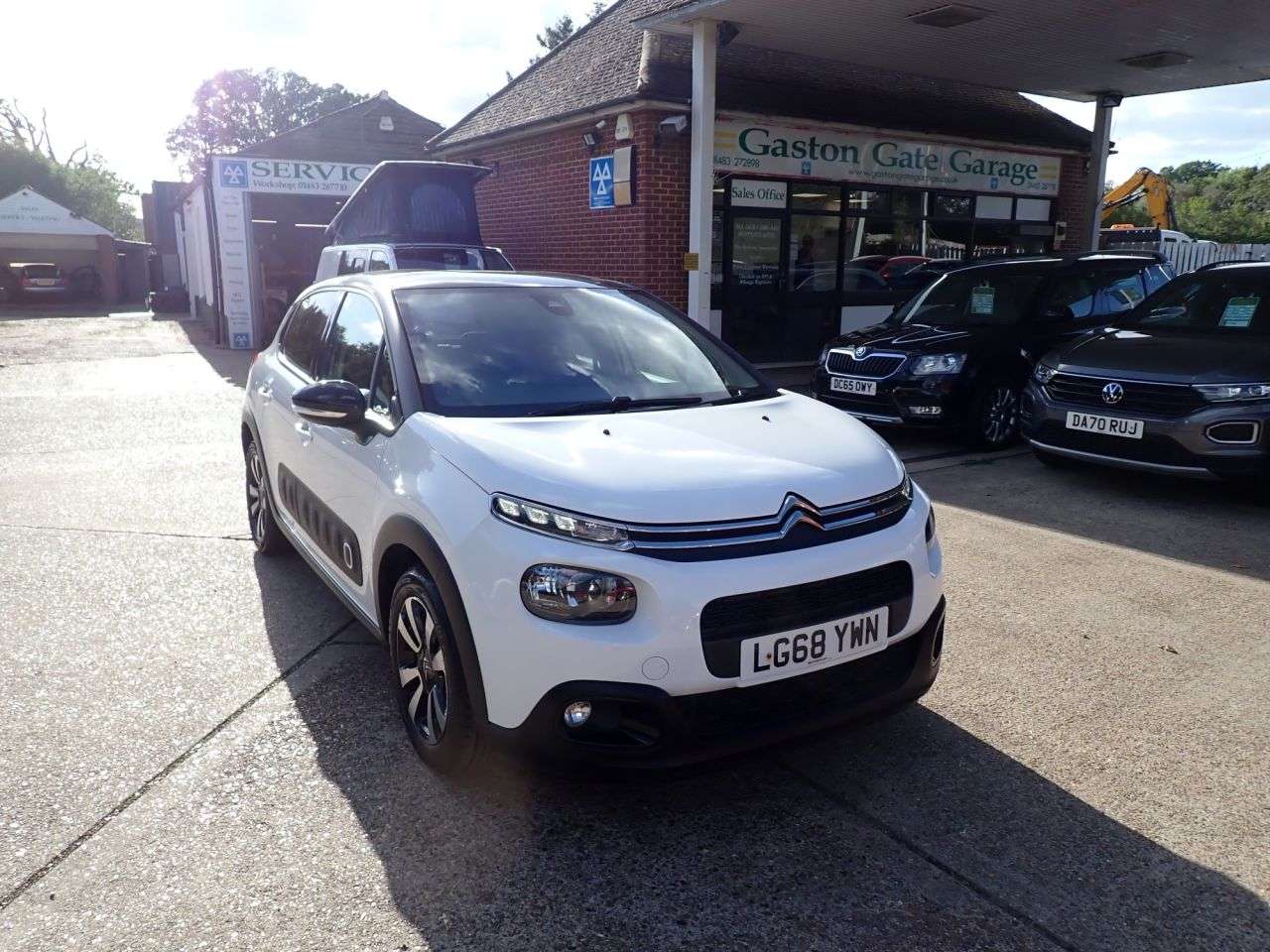 A 2018 CITROEN C3 1.2 PureTech Flair Hatchback 5dr Petrol Manual Euro 6 (82 ps) REVERSE CAMER A 2018 CITROEN C3 1.2 PureTech Flair Hatchback 5dr Petrol Manual Euro 6 (82 ps) REVERSE CAMER