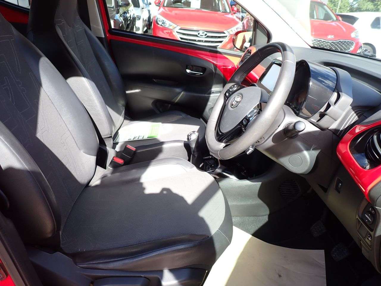 2014 TOYOTA AYGO 2014 TOYOTA AYGO