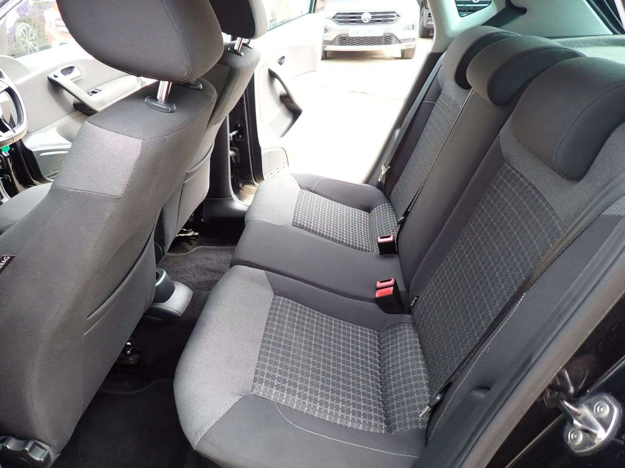 2017 VOLKSWAGEN POLO 2017 VOLKSWAGEN POLO