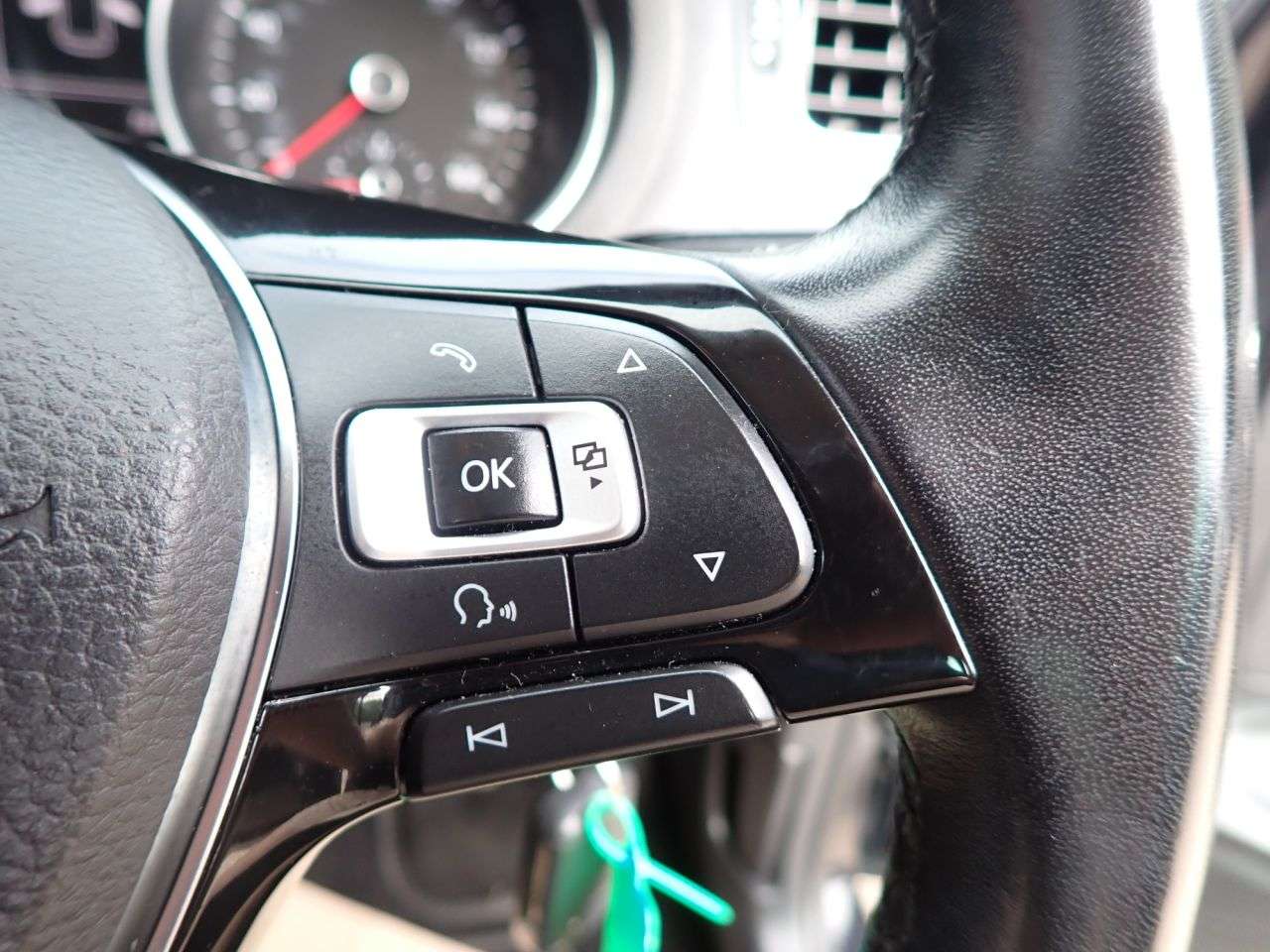 2017 VOLKSWAGEN POLO 2017 VOLKSWAGEN POLO