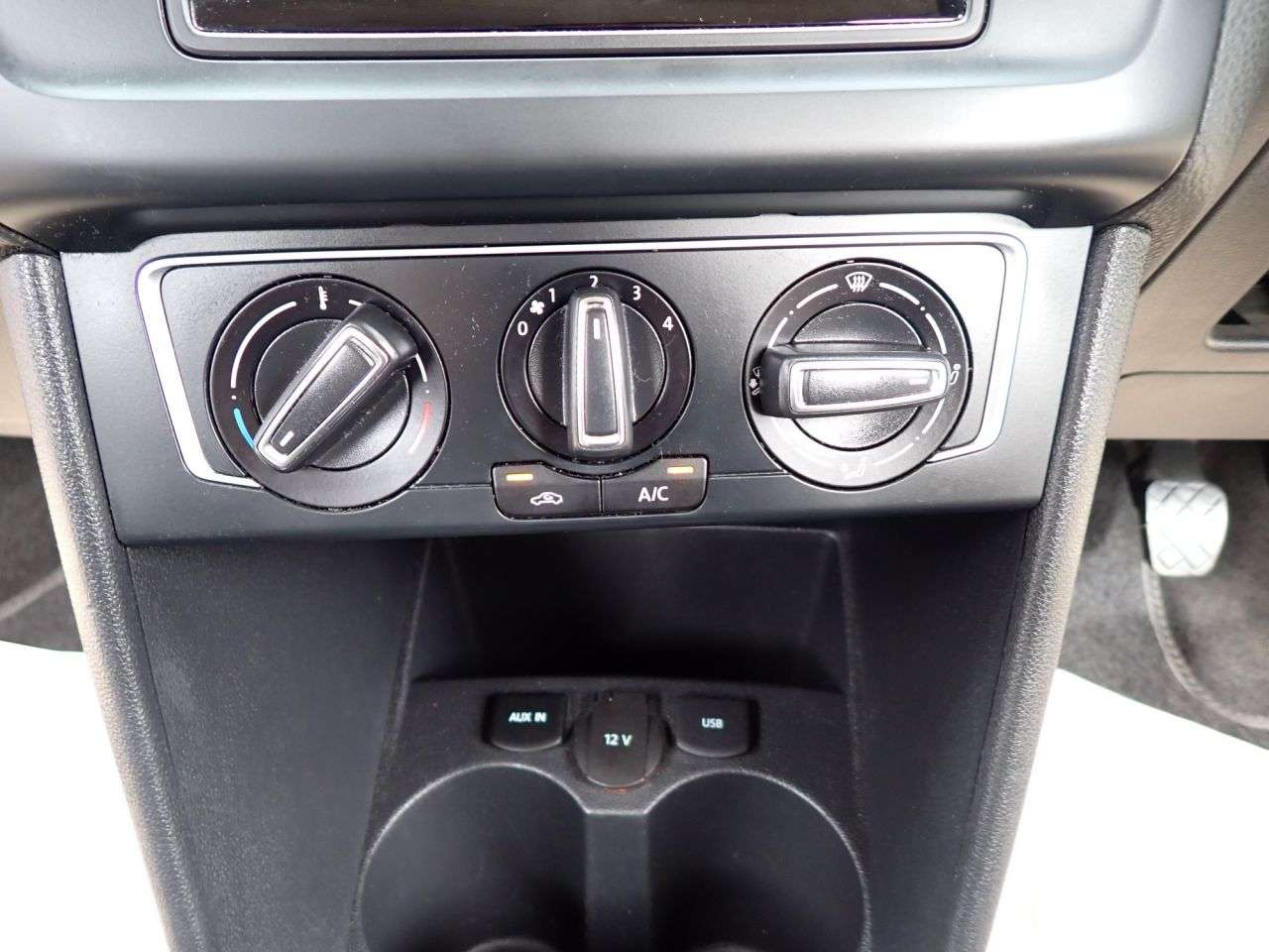 2017 VOLKSWAGEN POLO 2017 VOLKSWAGEN POLO