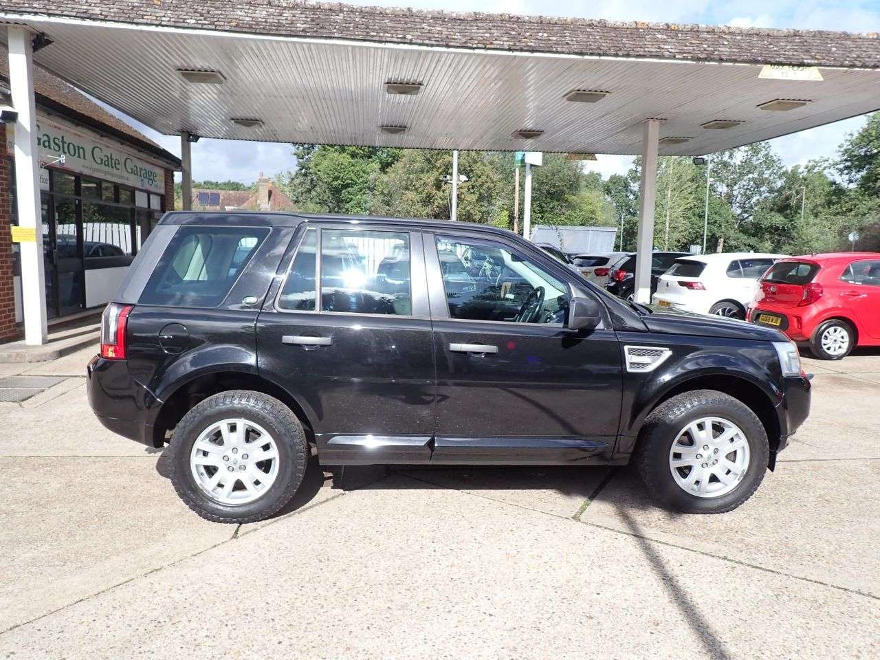 A 2011 LAND ROVER FREELANDER 2 2.2 SD4 XS SUV 5dr Diesel CommandShift 4WD Euro 5 (190 ps) NEW CAMBELT FITT A 2011 LAND ROVER FREELANDER 2 2.2 SD4 XS SUV 5dr Diesel CommandShift 4WD Euro 5 (190 ps) NEW CAMBELT FITT