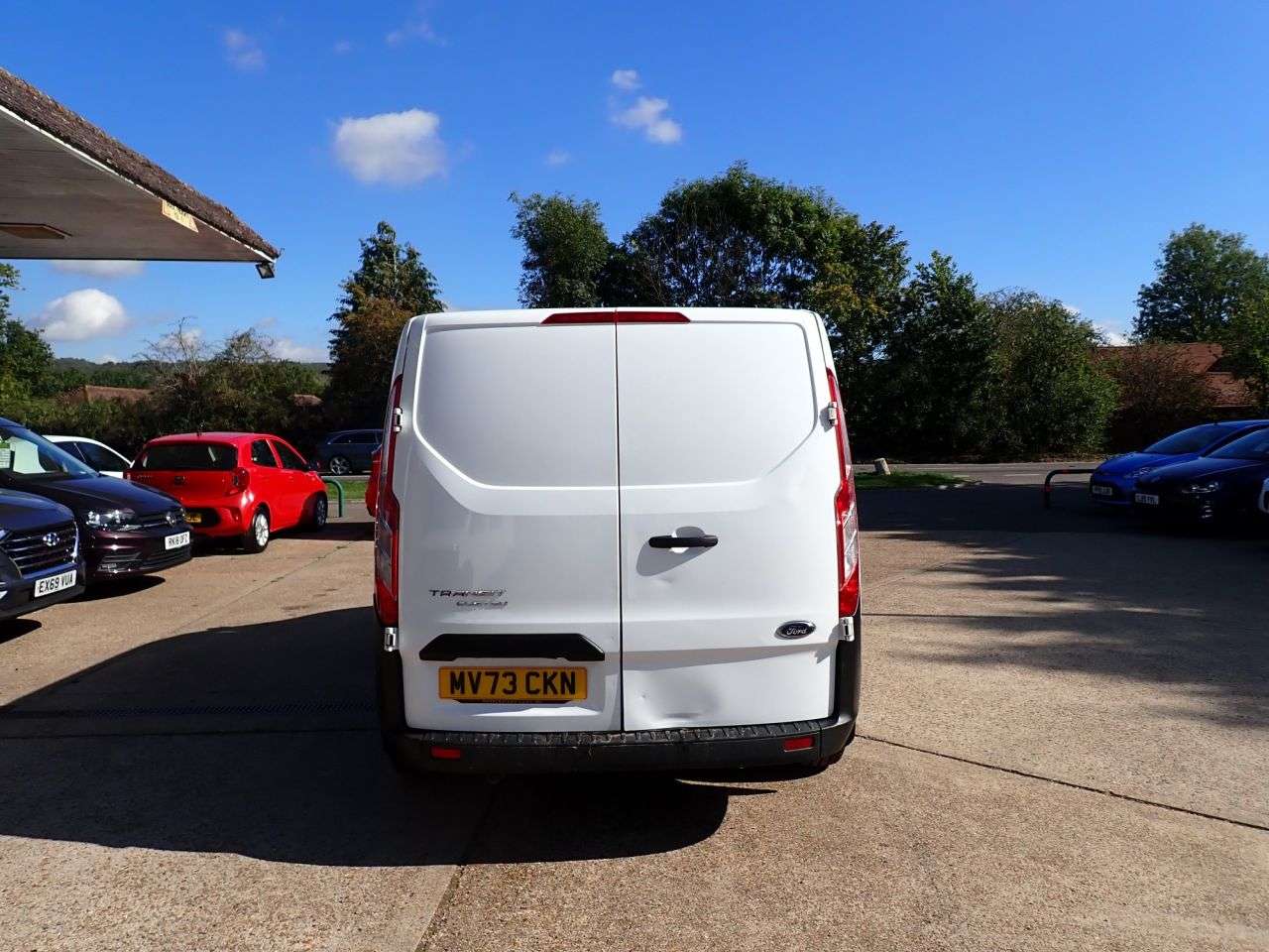 A 2023 FORD TRANSIT CUSTOM 2.0 300 EcoBlue Leader Panel Van 5dr Diesel Manual L1 H1 Euro 6 (s/s) (130 A 2023 FORD TRANSIT CUSTOM 2.0 300 EcoBlue Leader Panel Van 5dr Diesel Manual L1 H1 Euro 6 (s/s) (130