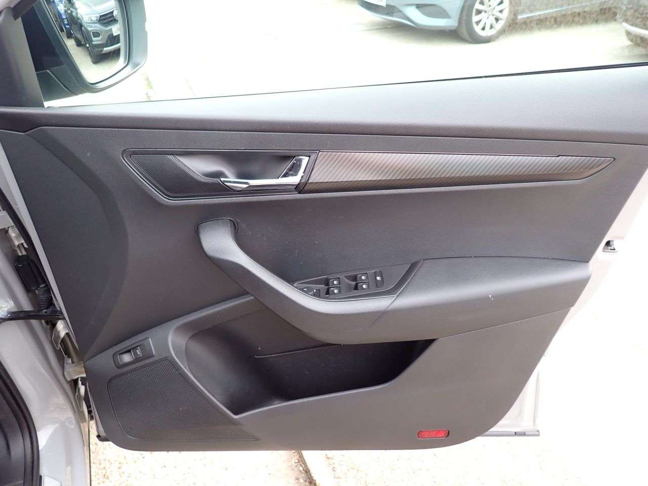 2021 SKODA KAROQ 2021 SKODA KAROQ