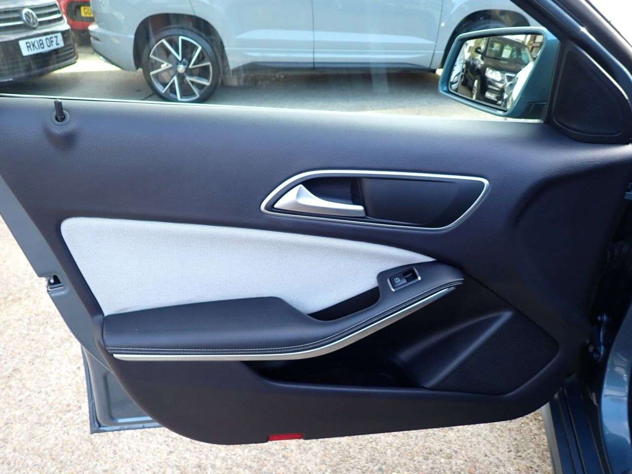 2014 MERCEDES-BENZ A CLASS 2014 MERCEDES-BENZ A CLASS
