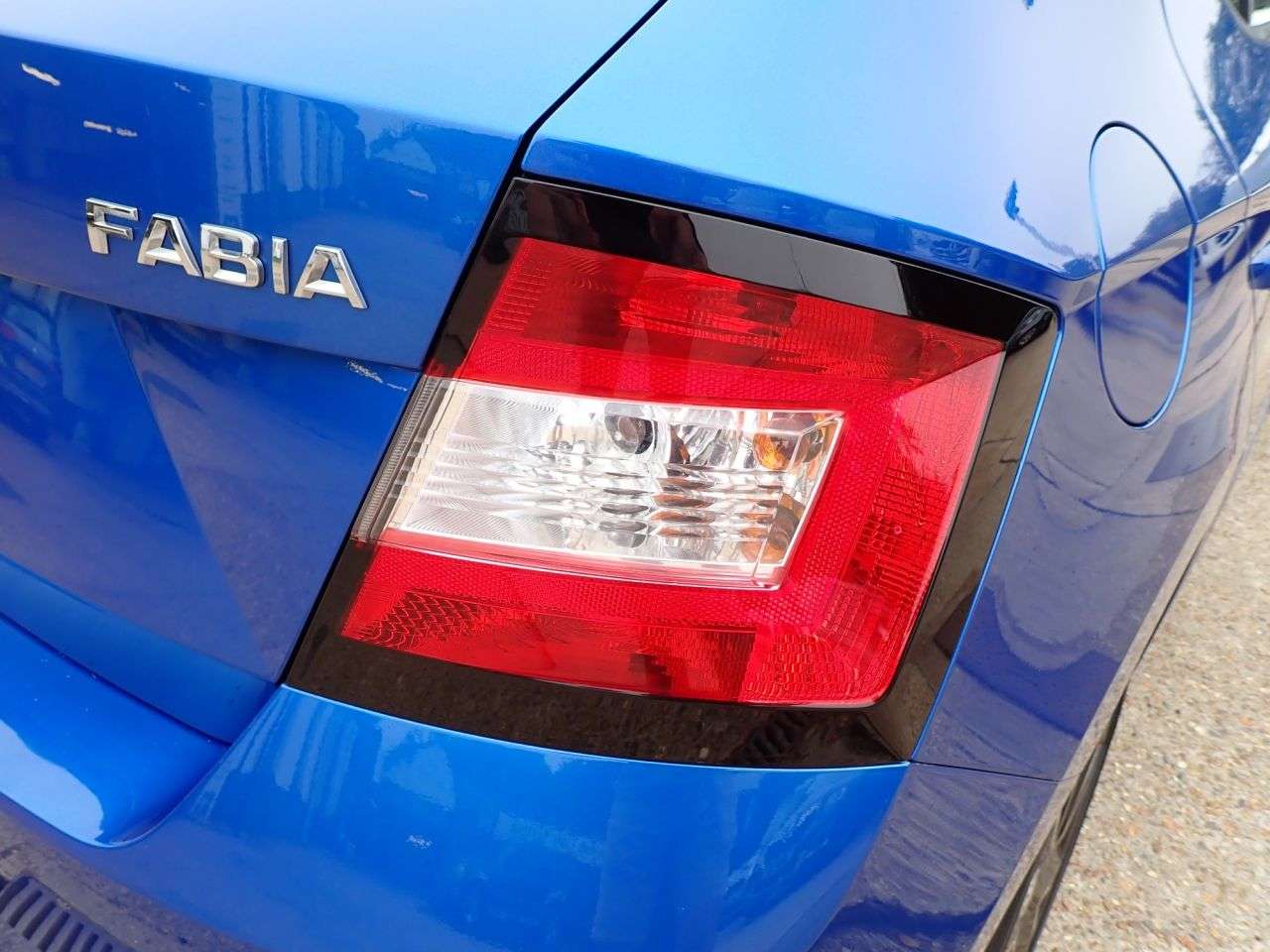 2018 SKODA FABIA 2018 SKODA FABIA