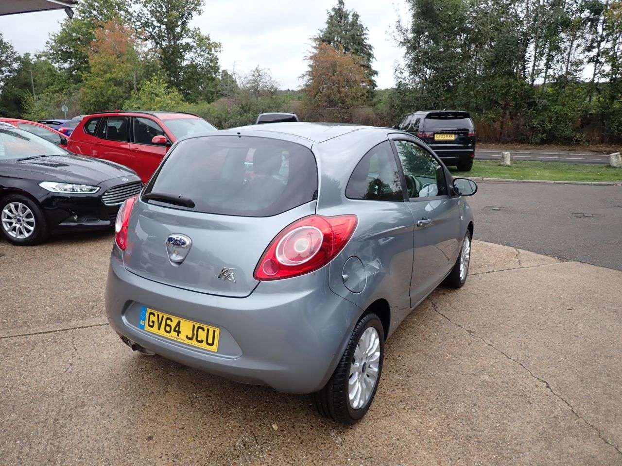 A 2015 FORD KA 1.2 Zetec Hatchback 3dr Petrol Manual Euro 5 (s/s) (69 ps) COMES WITH FRESH A 2015 FORD KA 1.2 Zetec Hatchback 3dr Petrol Manual Euro 5 (s/s) (69 ps) COMES WITH FRESH