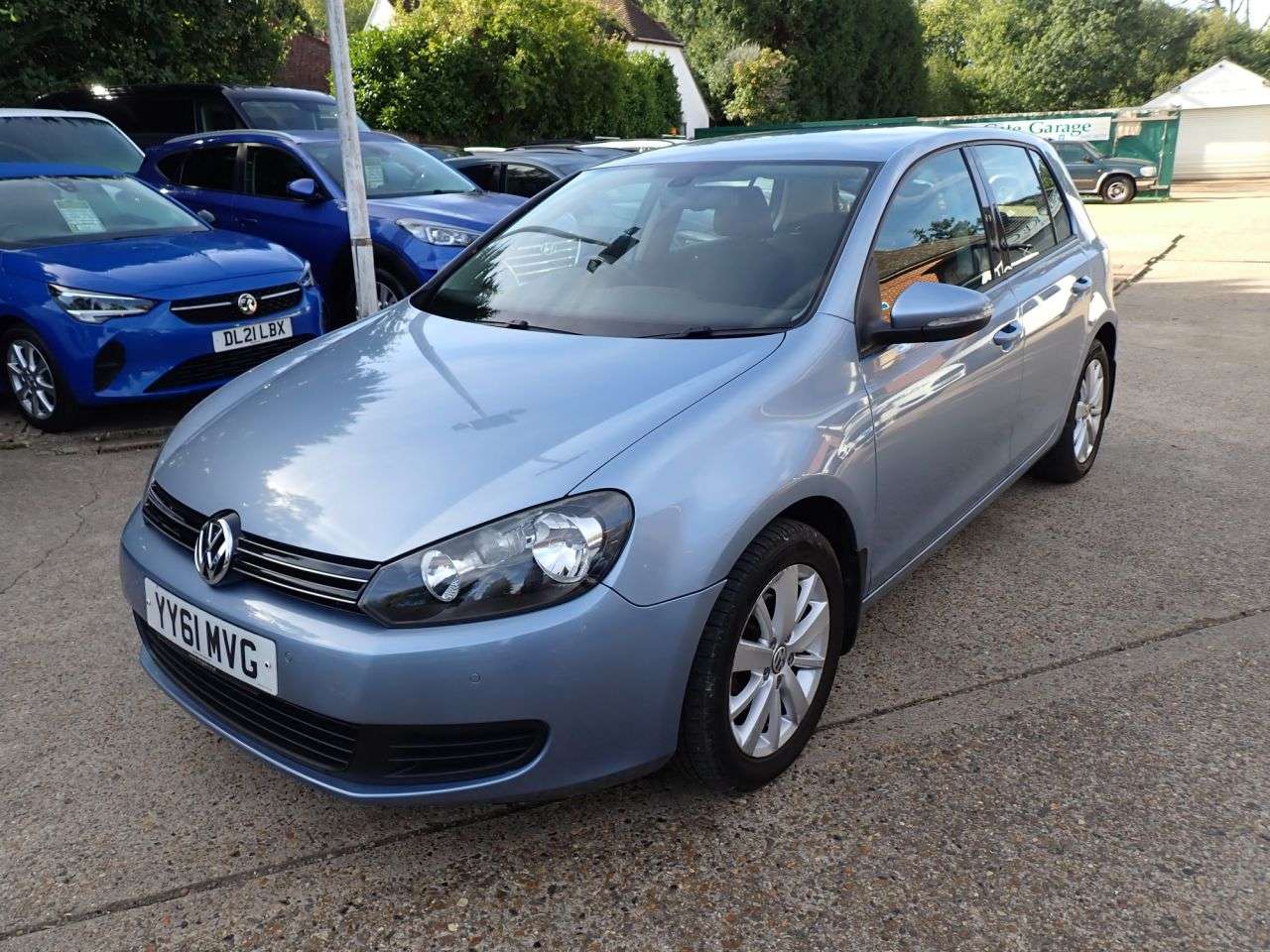 A 2011 VOLKSWAGEN GOLF 1.6 TDI Match Hatchback 5dr Diesel Manual Euro 5 (105 ps) FULL ADVERT TO FO A 2011 VOLKSWAGEN GOLF 1.6 TDI Match Hatchback 5dr Diesel Manual Euro 5 (105 ps) FULL ADVERT TO FO