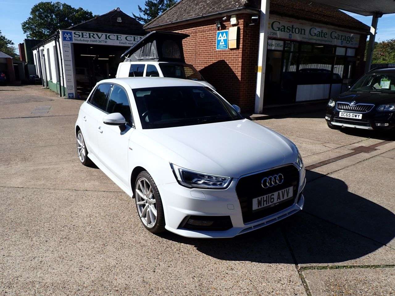A 2016 AUDI A1 1.4 TFSI CoD S line Sportback 5dr Petrol Manual Euro 6 (s/s) (150 ps) FULL A 2016 AUDI A1 1.4 TFSI CoD S line Sportback 5dr Petrol Manual Euro 6 (s/s) (150 ps) FULL