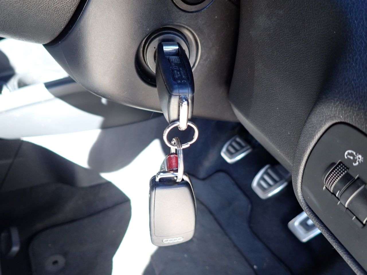 2016 AUDI A1 2016 AUDI A1
