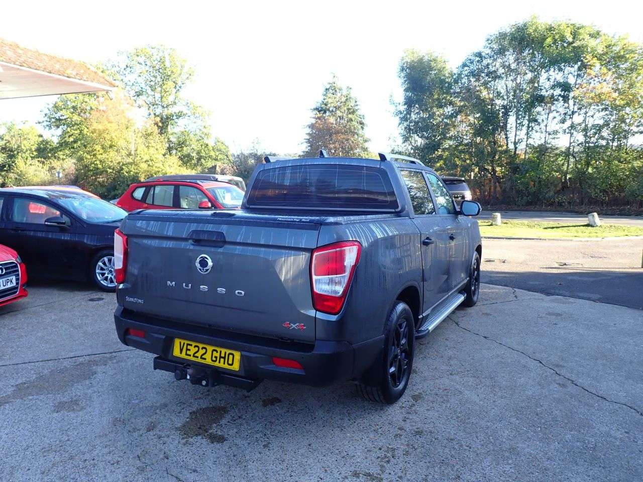 A 2022 SSANGYONG MUSSO 2.2D Saracen Pickup Double Cab 4dr Diesel Auto 4WD Euro 6 (181 ps) REVERSE A 2022 SSANGYONG MUSSO 2.2D Saracen Pickup Double Cab 4dr Diesel Auto 4WD Euro 6 (181 ps) REVERSE