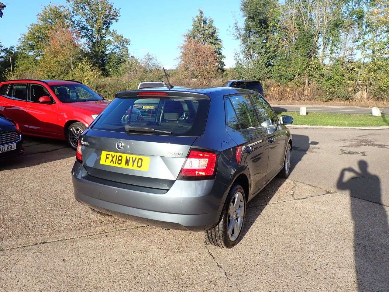 A 2018 SKODA FABIA 1.0 TSI SE L Hatchback 5dr Petrol DSG Euro 6 (s/s) (110 ps) PARKING SENSORS A 2018 SKODA FABIA 1.0 TSI SE L Hatchback 5dr Petrol DSG Euro 6 (s/s) (110 ps) PARKING SENSORS