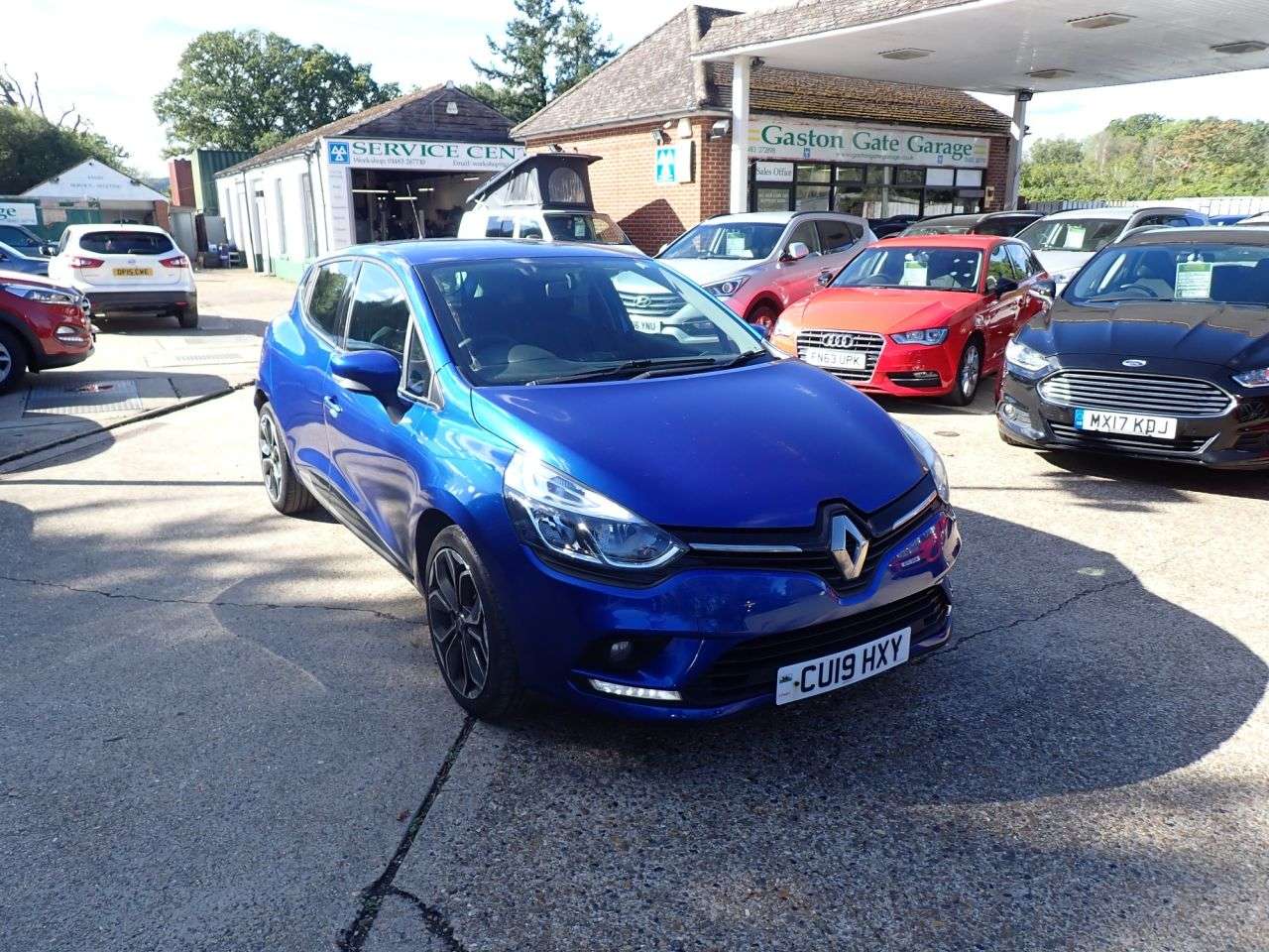 A 2019 RENAULT CLIO 0.9 TCe Iconic Hatchback 5dr Petrol Manual Euro 6 (s/s) (90 ps) FULL ADVERT A 2019 RENAULT CLIO 0.9 TCe Iconic Hatchback 5dr Petrol Manual Euro 6 (s/s) (90 ps) FULL ADVERT