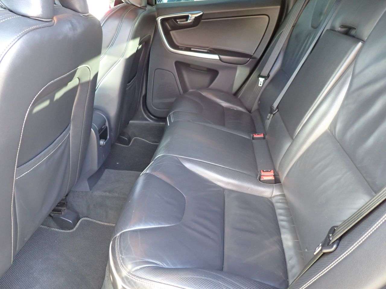 2017 VOLVO XC60 2017 VOLVO XC60