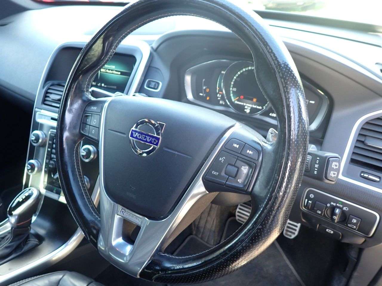 2017 VOLVO XC60 2017 VOLVO XC60