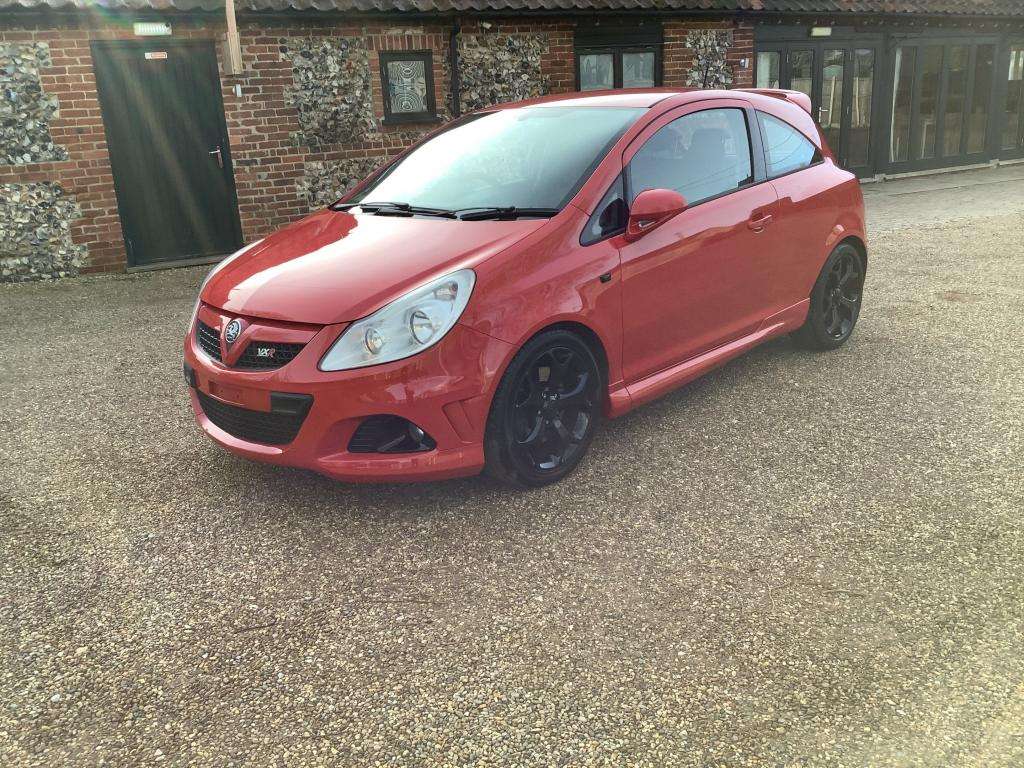A 2008 VAUXHALL CORSA Vxr T A 2008 VAUXHALL CORSA Vxr T
