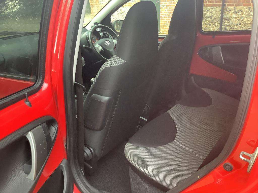 2013 TOYOTA AYGO 2013 TOYOTA AYGO
