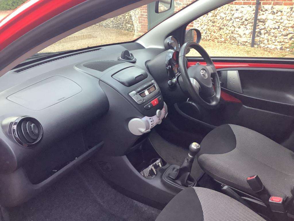 2013 TOYOTA AYGO 2013 TOYOTA AYGO