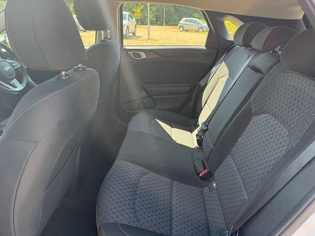 2021 KIA CEED 2021 KIA CEED
