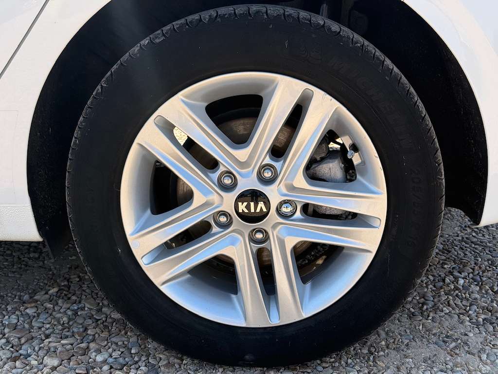 2021 KIA CEED 2021 KIA CEED