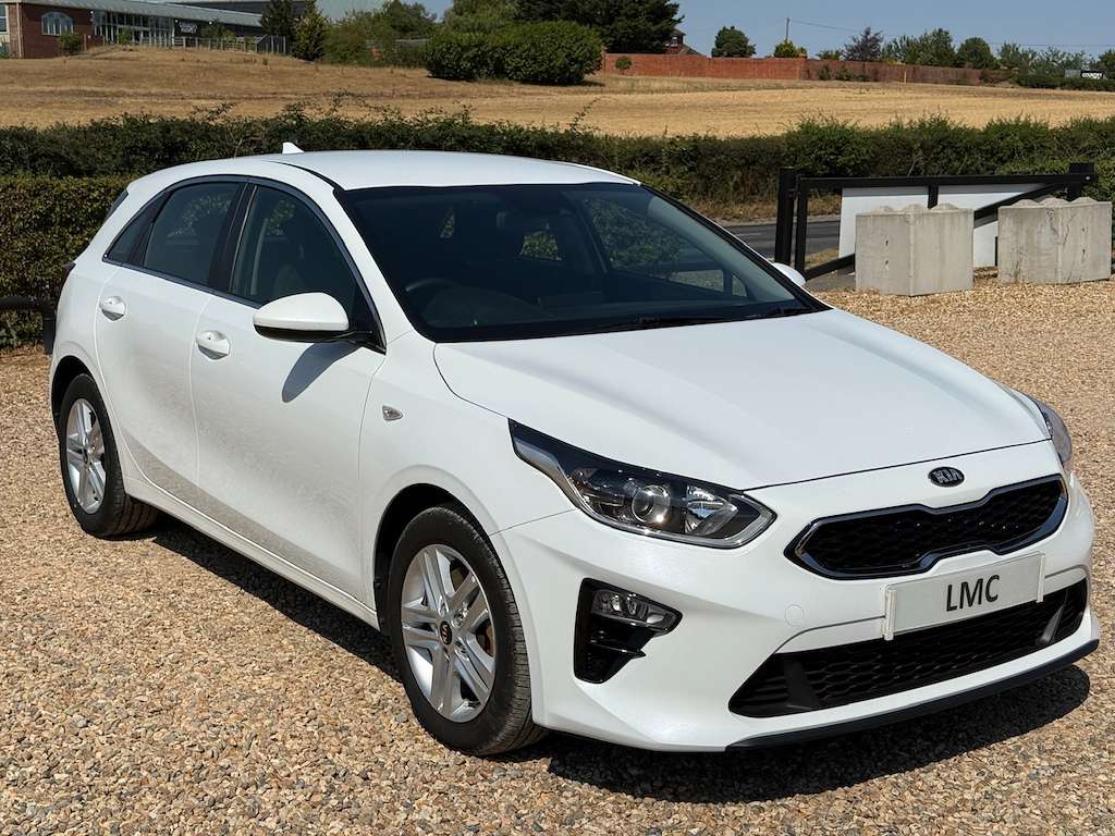 2021 KIA CEED 2021 KIA CEED