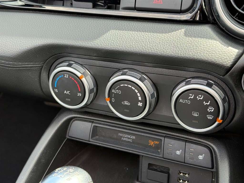 2018 FIAT 124 SPIDER 2018 FIAT 124 SPIDER