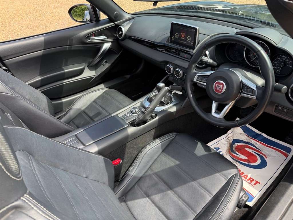 2018 FIAT 124 SPIDER 2018 FIAT 124 SPIDER