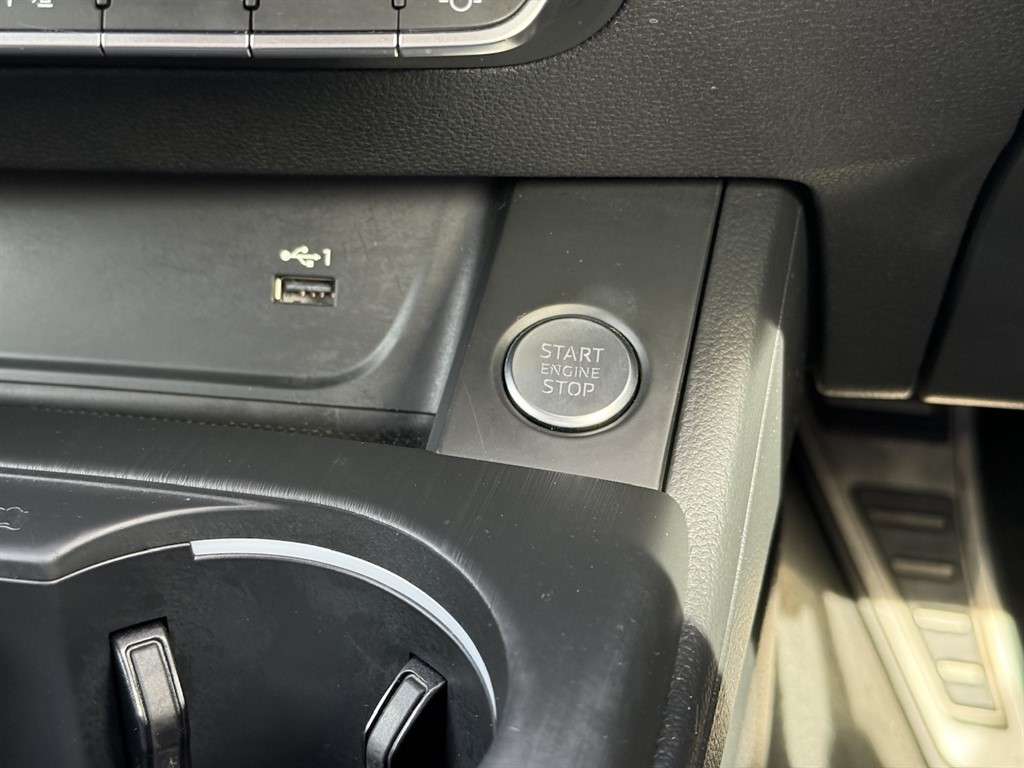 2018 AUDI A5 2018 AUDI A5