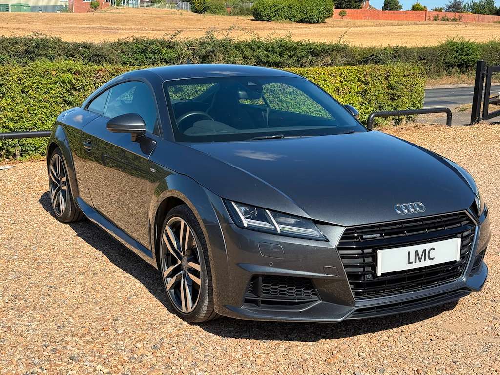 A 2016 AUDI TT 2.0 TFSI S line Coupe 3dr Petrol S Tronic quattro A 2016 AUDI TT 2.0 TFSI S line Coupe 3dr Petrol S Tronic quattro