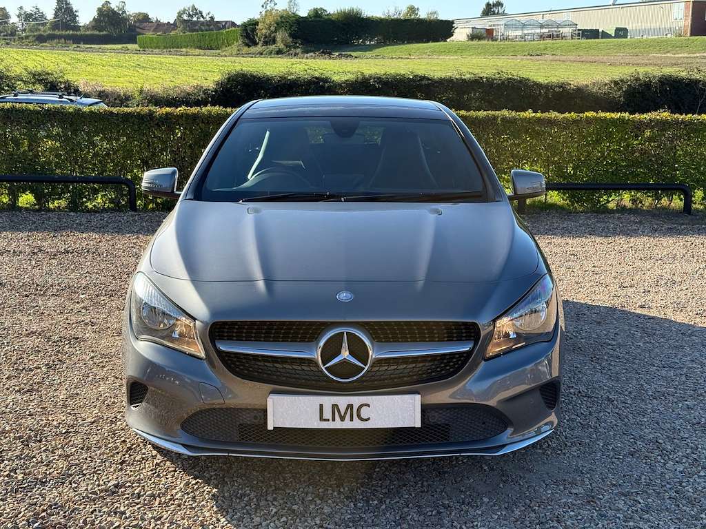 A 2016 MERCEDES CLA200 2.1 CLA200d Sport Shooting Brake 5dr Diesel Manual A 2016 MERCEDES CLA200 2.1 CLA200d Sport Shooting Brake 5dr Diesel Manual