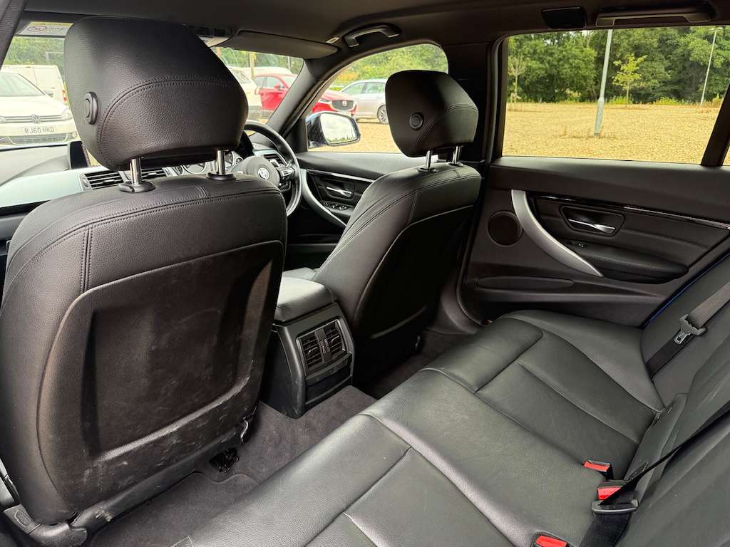 2016 BMW 320D 2016 BMW 320D