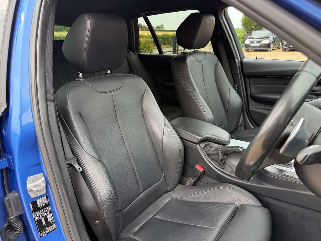 2016 BMW 320D 2016 BMW 320D