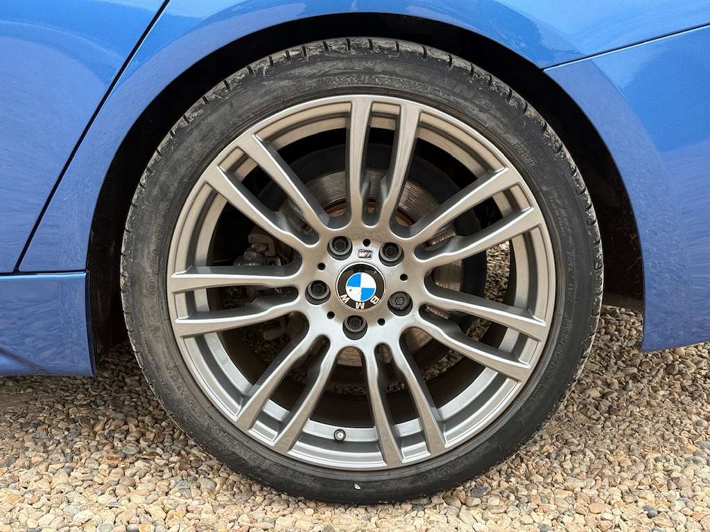 2016 BMW 320D 2016 BMW 320D