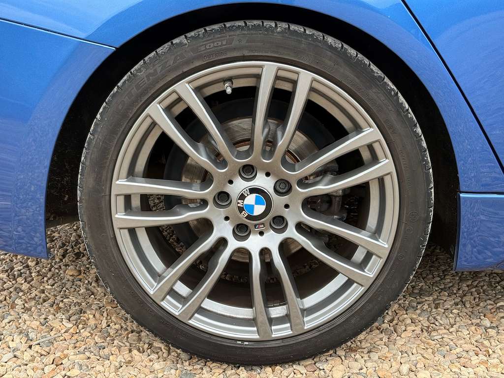 2016 BMW 320D 2016 BMW 320D