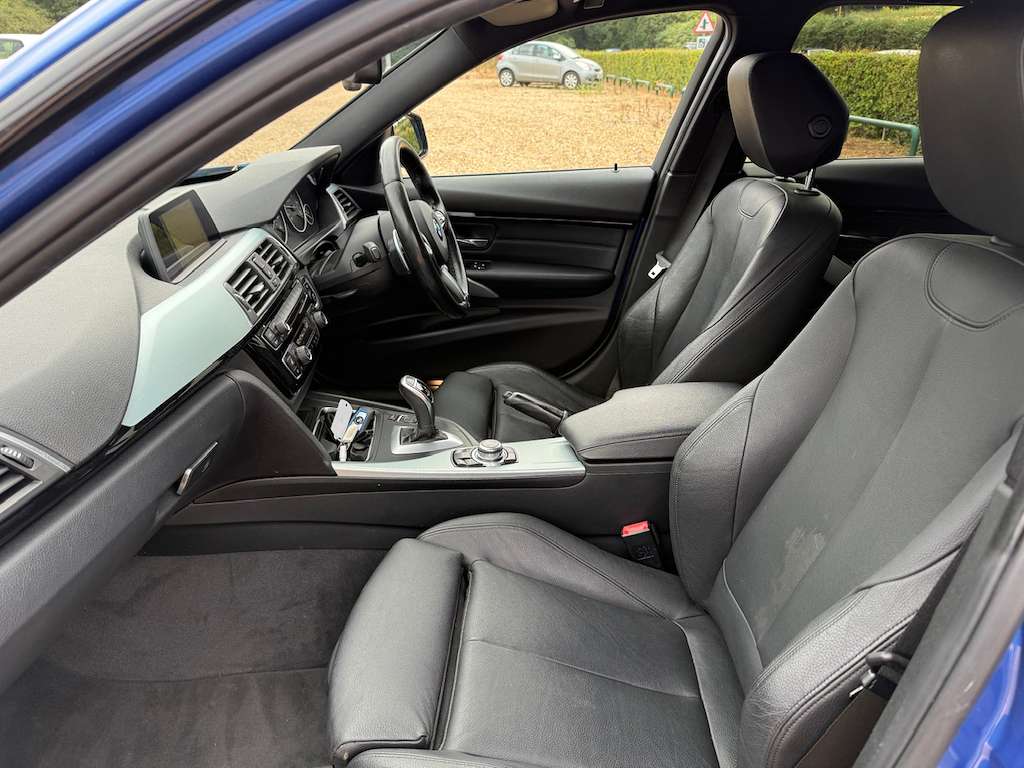 2016 BMW 320D 2016 BMW 320D