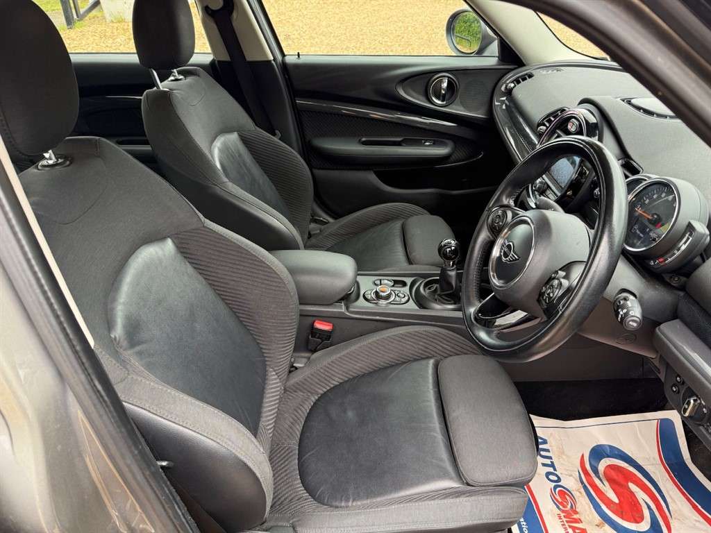 2018 MINI CLUBMAN 2018 MINI CLUBMAN