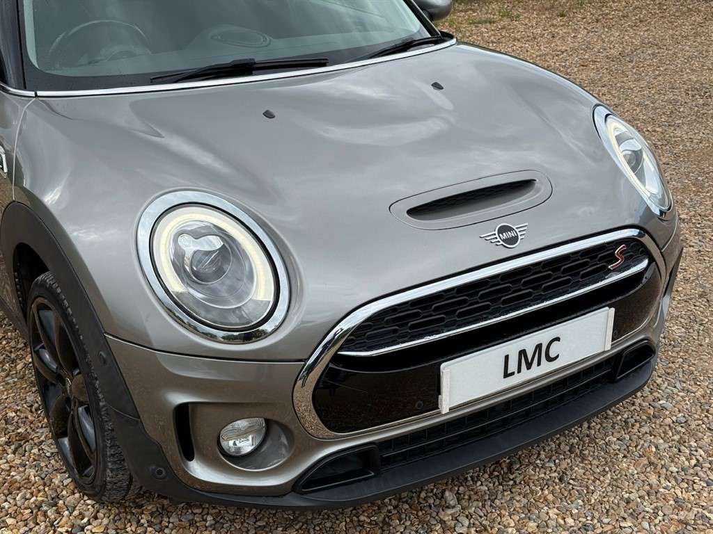 A 2018 MINI CLUBMAN 2.0 Cooper GPF S Estate 6dr Petrol Manual Euro 6 ( A 2018 MINI CLUBMAN 2.0 Cooper GPF S Estate 6dr Petrol Manual Euro 6 (