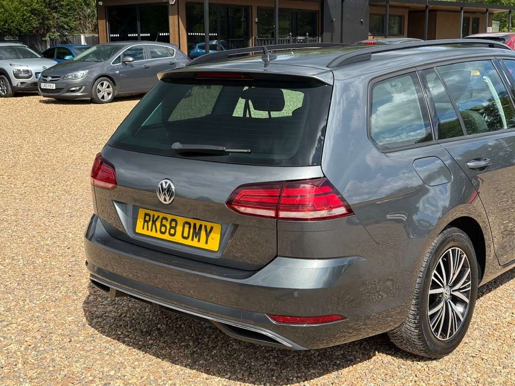 2018 VOLKSWAGEN GOLF 2018 VOLKSWAGEN GOLF
