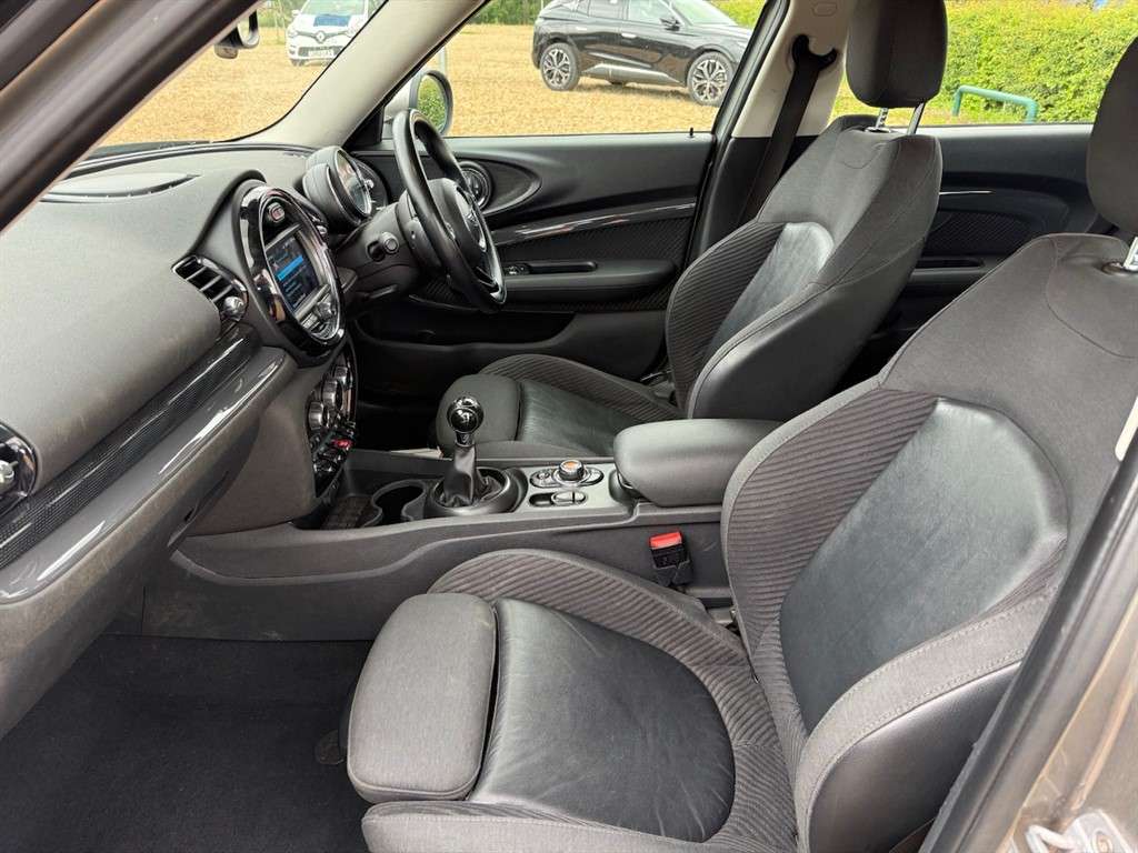 2018 MINI CLUBMAN 2018 MINI CLUBMAN