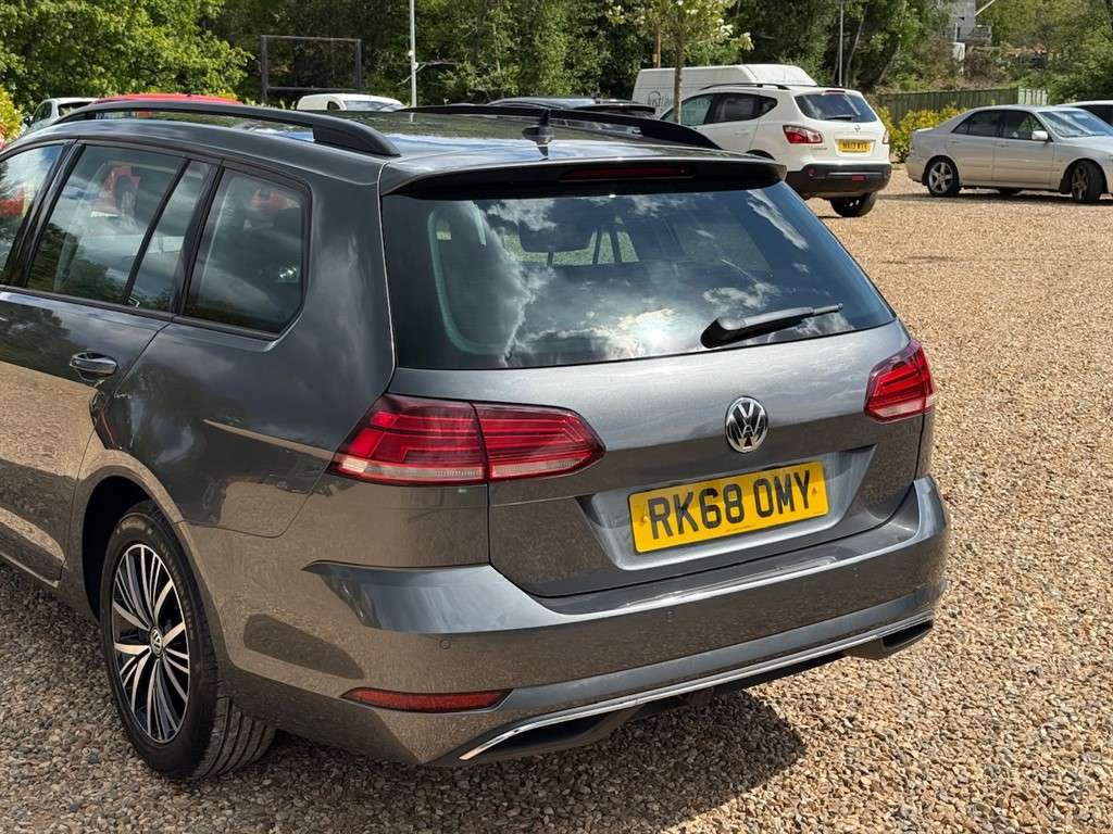 2018 VOLKSWAGEN GOLF 2018 VOLKSWAGEN GOLF