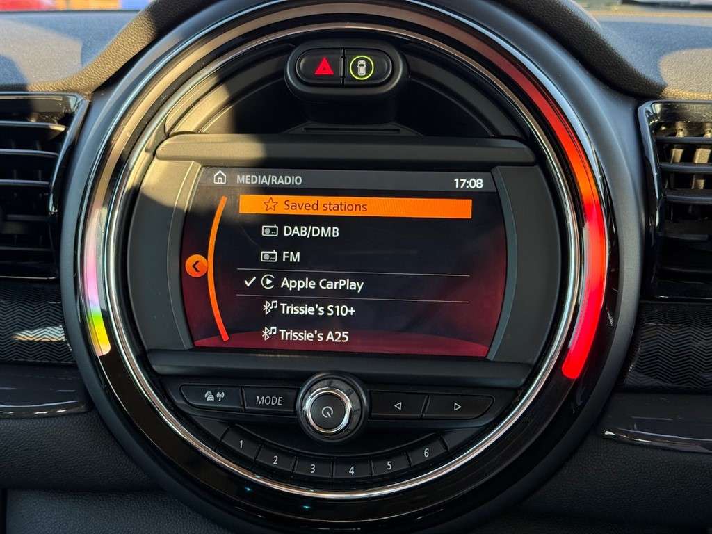 2019 MINI CLUBMAN 2019 MINI CLUBMAN