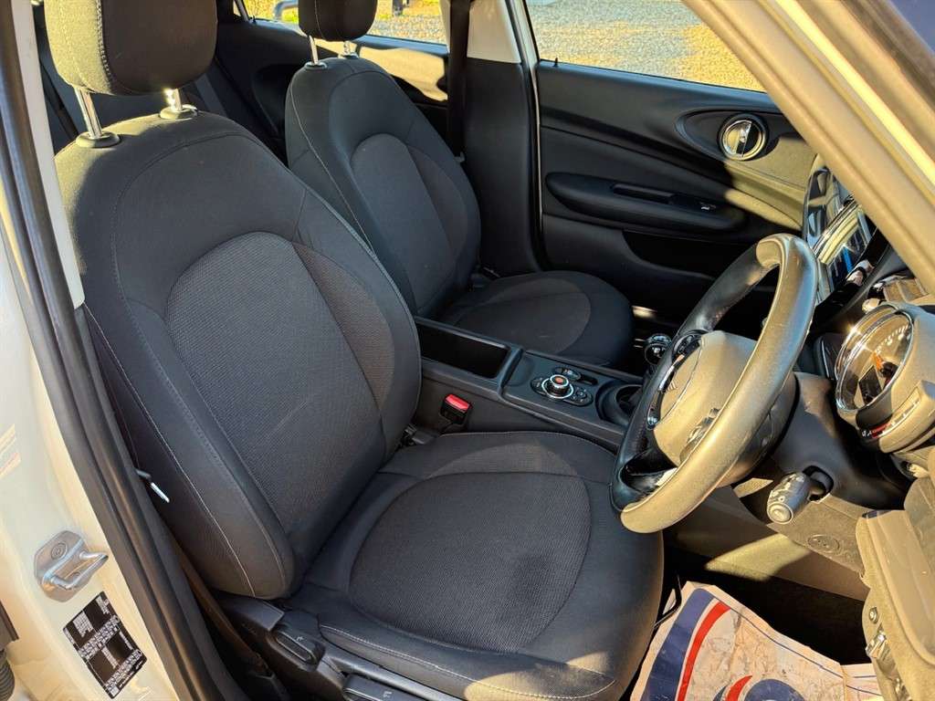 2019 MINI CLUBMAN 2019 MINI CLUBMAN