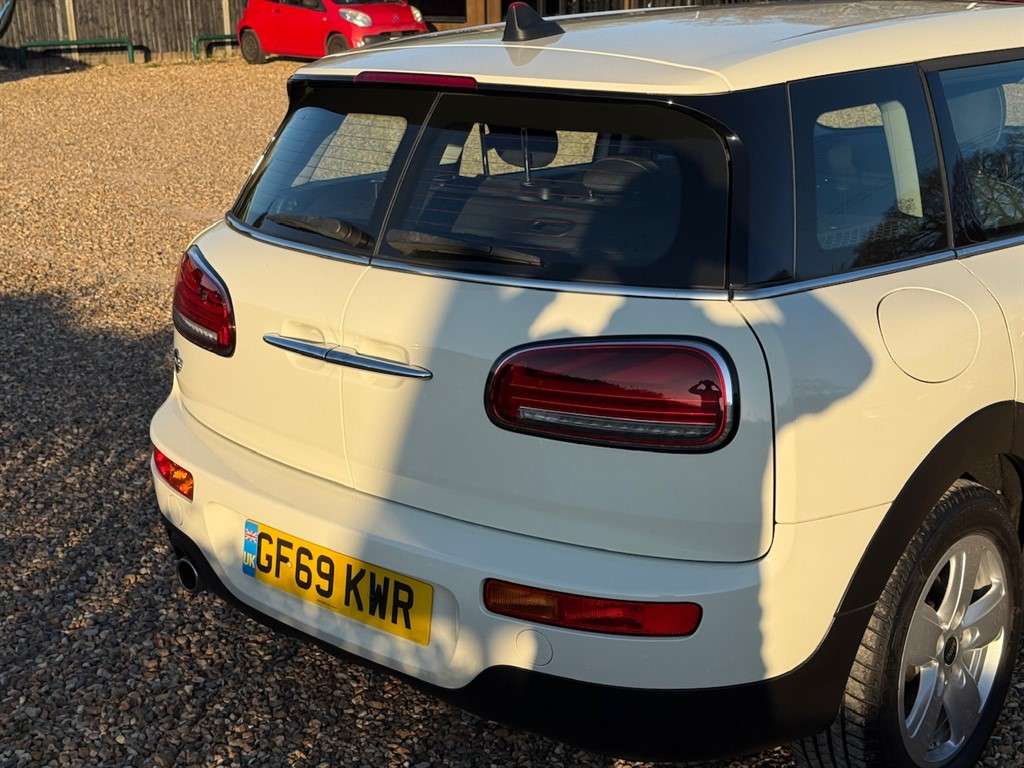 2019 MINI CLUBMAN 2019 MINI CLUBMAN