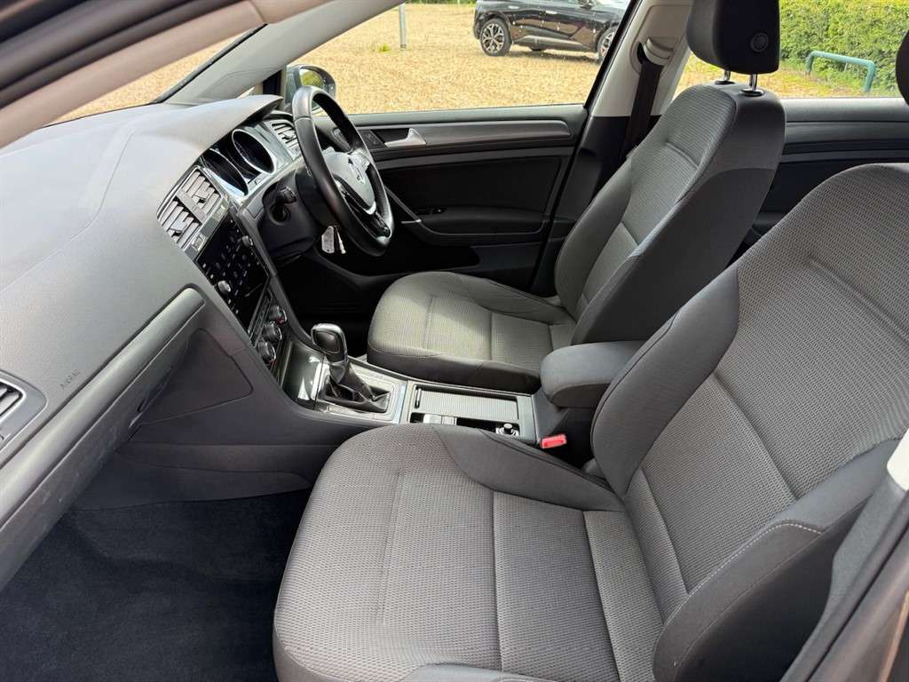 2018 VOLKSWAGEN GOLF 2018 VOLKSWAGEN GOLF