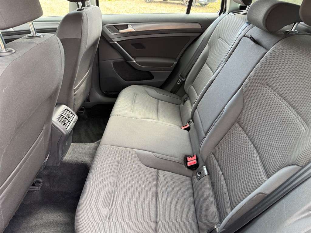 2018 VOLKSWAGEN GOLF 2018 VOLKSWAGEN GOLF
